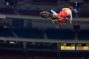 Jo Shimoda at St Louis Supercross