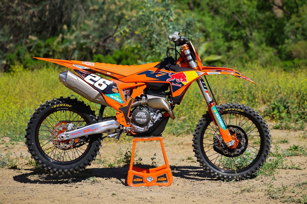 2026 KTM 250 SX-F Factory Edition right side