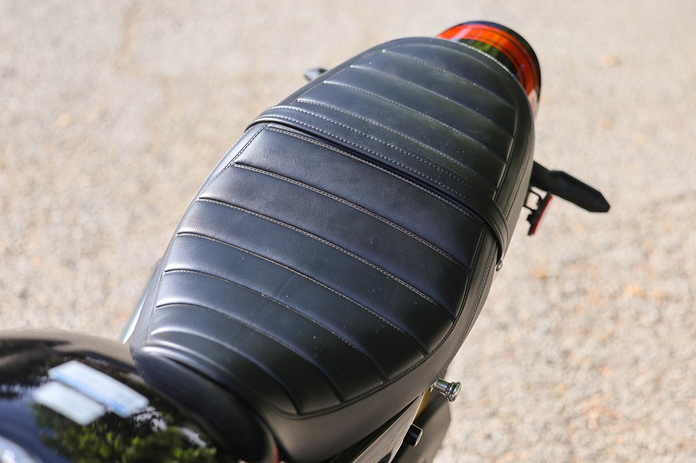 2026 Kawasaki Z900RS SE ABS seat