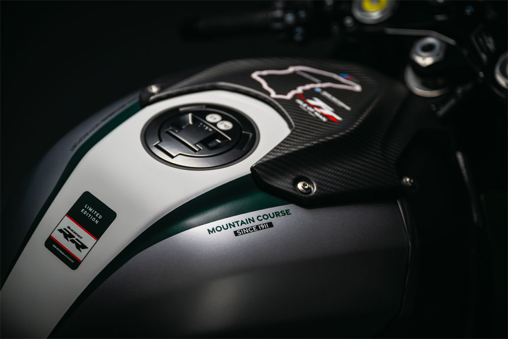 BMW Motorrad M 1000 RR Limited Edition Isle of Man TT tank