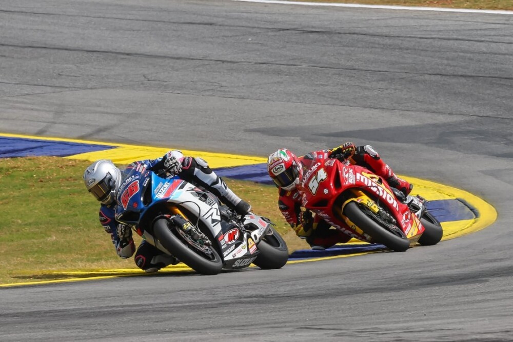 Brandon Paasch and Richie Escalante Quad Lock Superbike