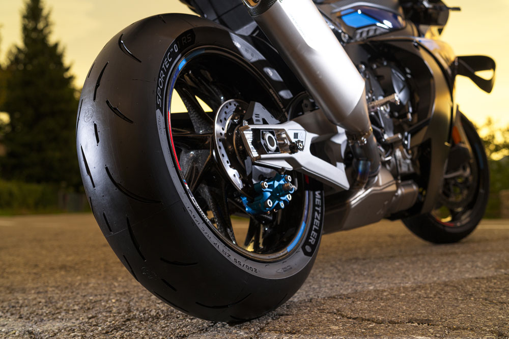 Metzeler Sportec 01 RS tires closeup