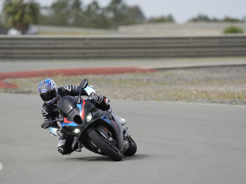 Metzeler Sportec 01 RS tires on racetrack