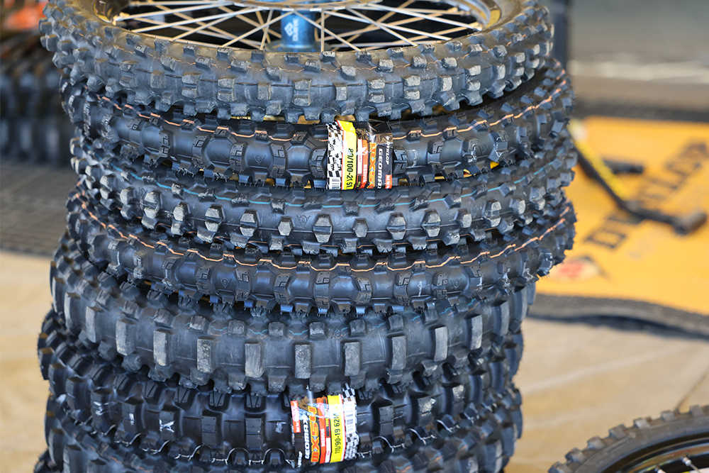 dunlop-mx54-tire-cycle-news