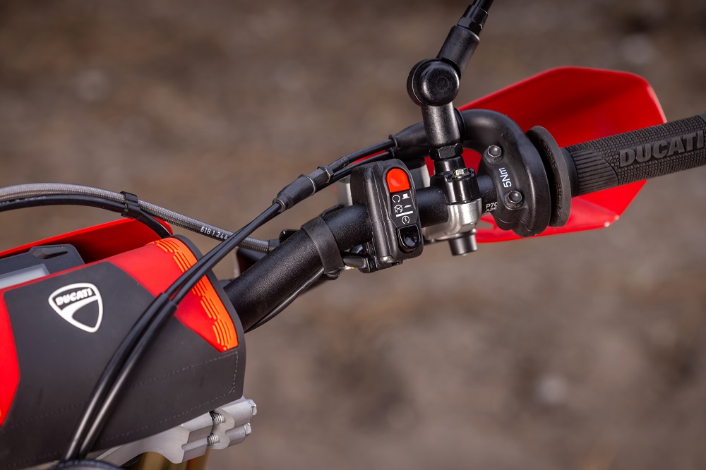 2027 Ducati Desmo450 EDS Specs and Price - Cycle News
