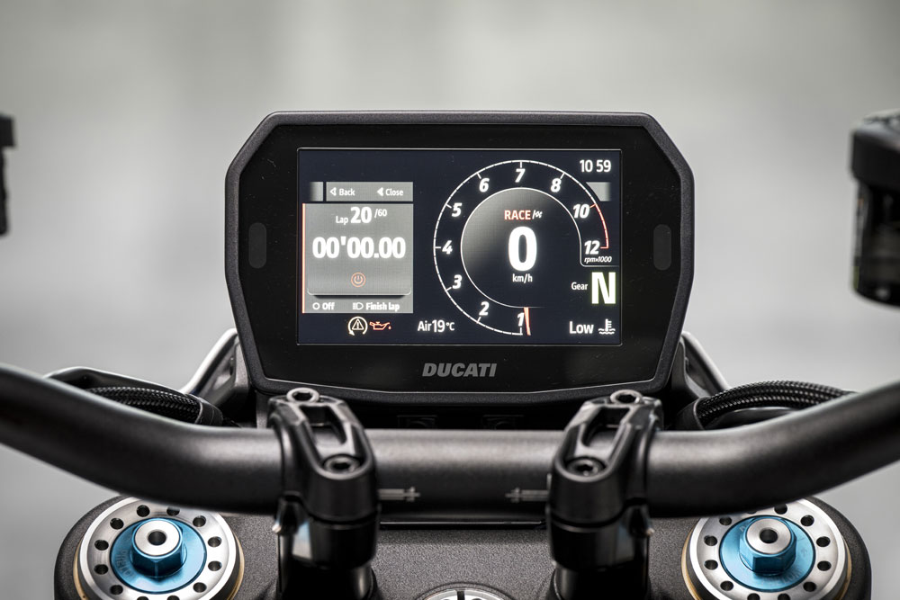 2026 Ducati Hypermotard V2 SP TFT display 2026 Ducati Hypermotard V2 SP TFT display
