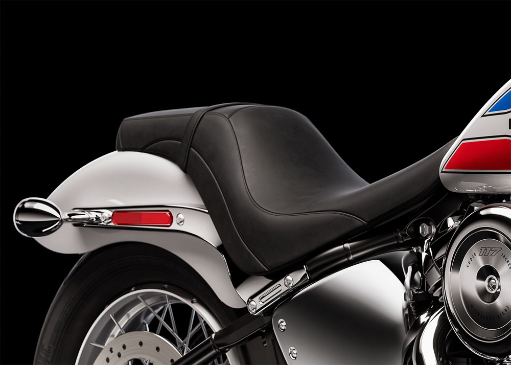 2026 Harley-Davidson Super Glide seat