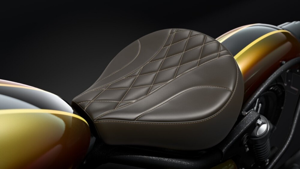2026 Royal Enfield Classic 650 125th Anniversary Edition seat