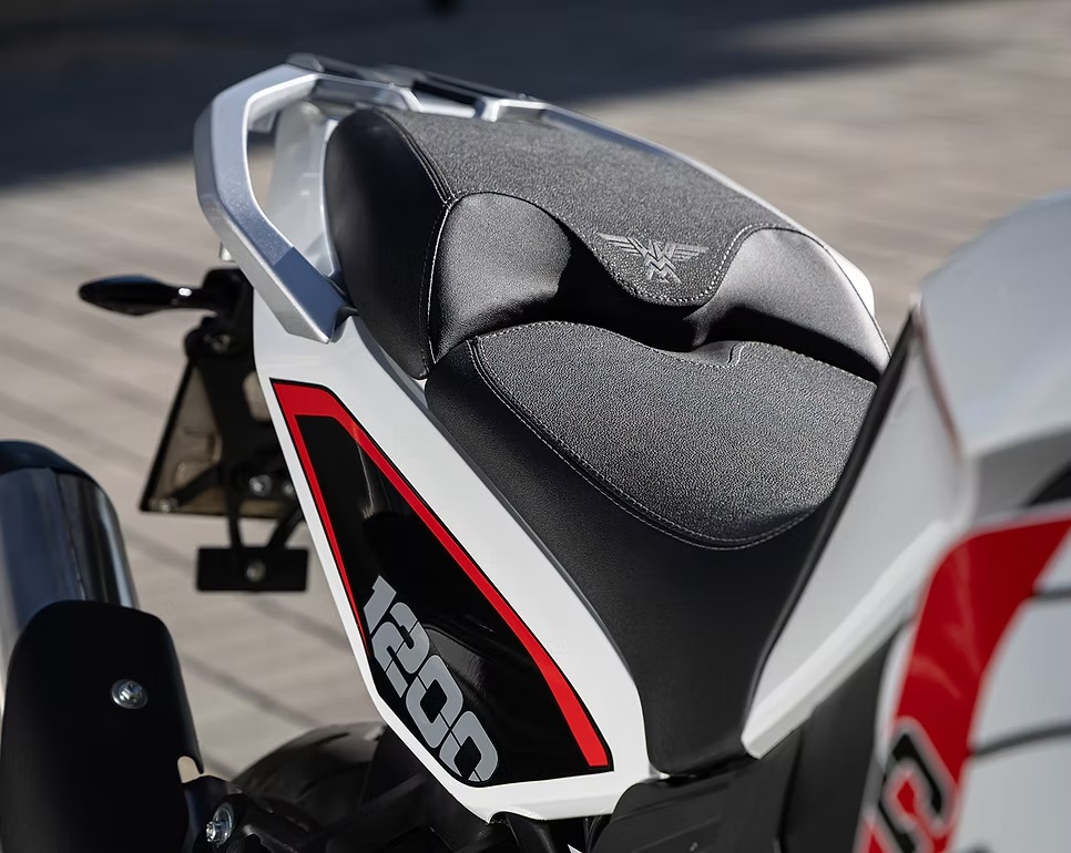 2027 Moto Morini X-Cape 1200 seat