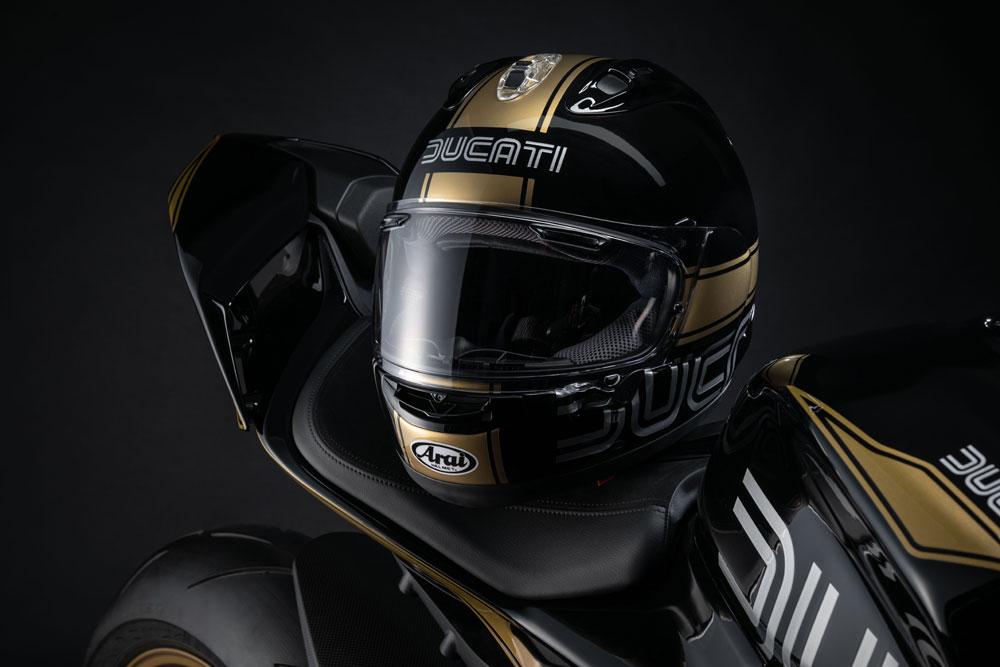 Ducati Streetfighter V4 S 100 helmet