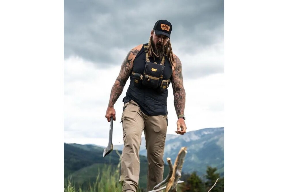 Super Bowl Winning NFL Veteran & Outdoorsman Derek Wolfe