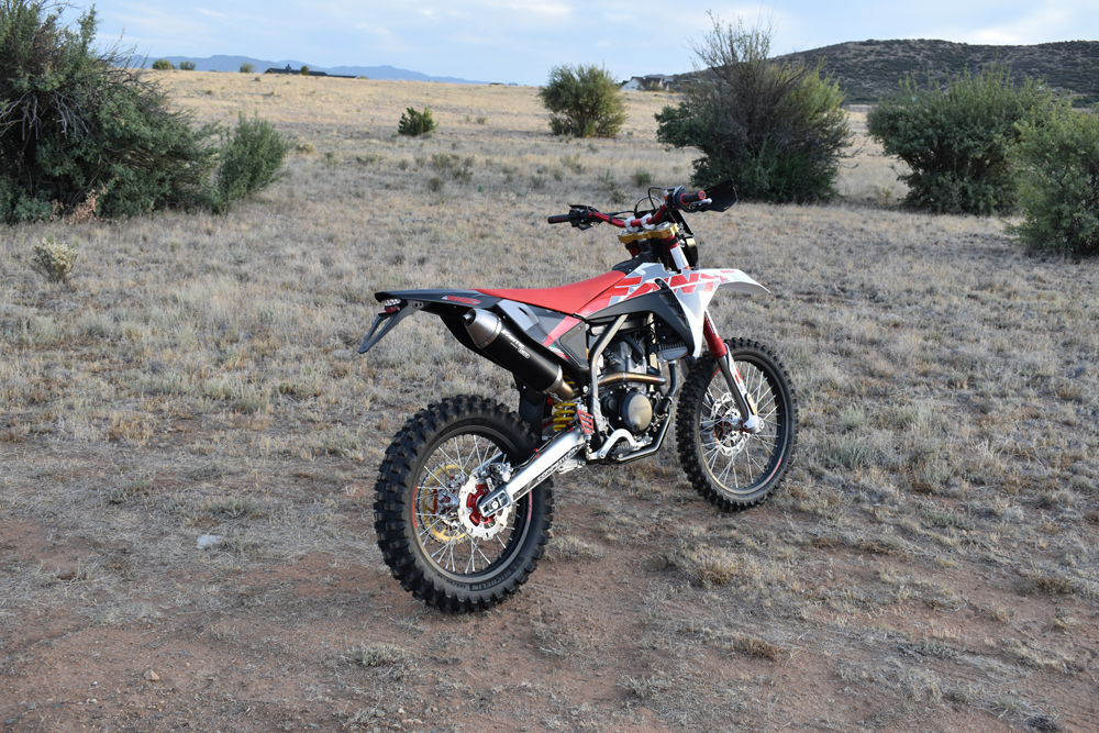 2025 Fantic XEF250 TL rear view 2025 Fantic XEF250 TL rear view
