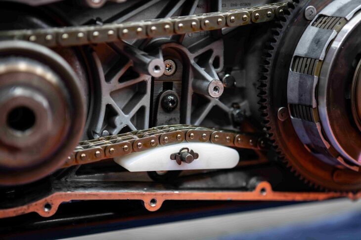 BAKER Race Grade Primary Chain Adjuster Shoe closeup