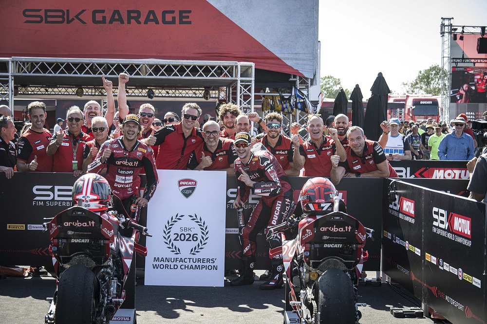 Bulega and Ducati Manufacturers' title in WorldSBK Championship