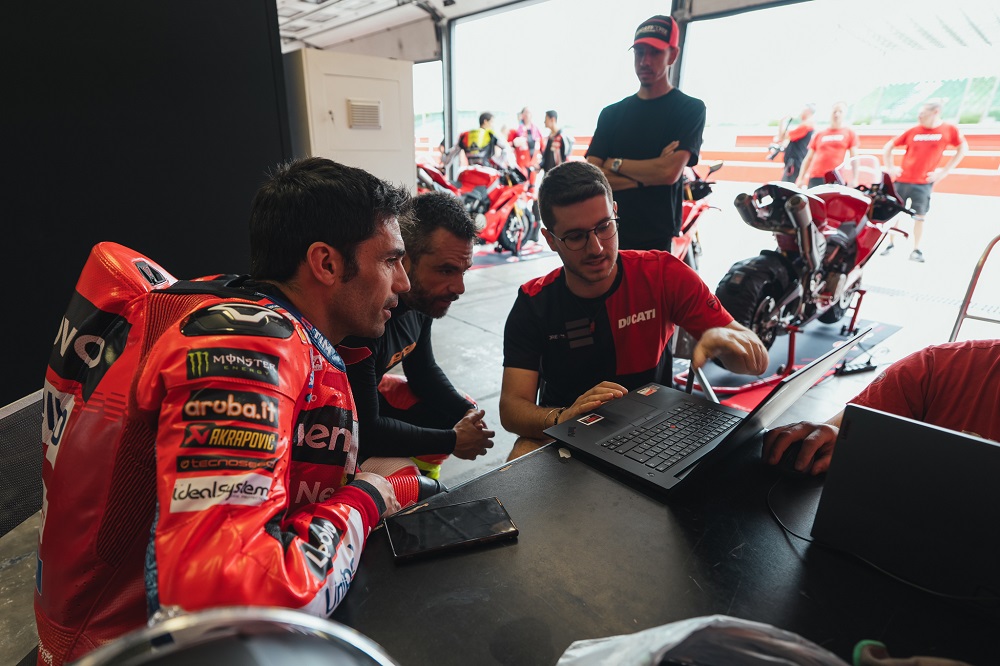 DRE (Ducati Riding Experience) Racetrack: Ducati Academy Misano