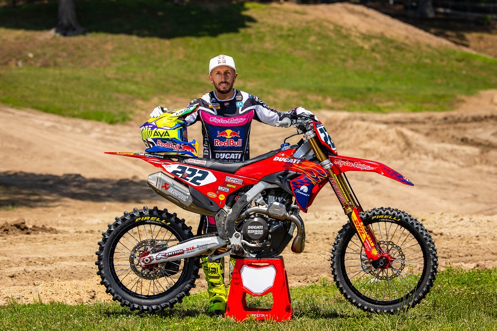 Troy Lee livery for Cairoli's American Ducati Desmo450 MX