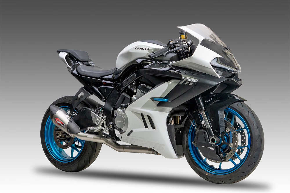 Yoshimura 2025 CFMOTO 675SS Race Series AT2 Exhaust - Cycle News