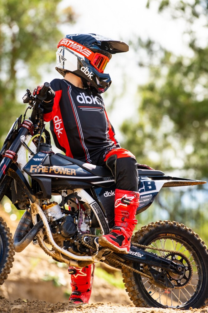 Youth Kinetic DBK-Seth _Boogie_ Kemnitz-FLY Racing 2027-005