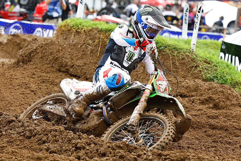 2026-REDBUD-PRO-MOTOCROSS-kitchen