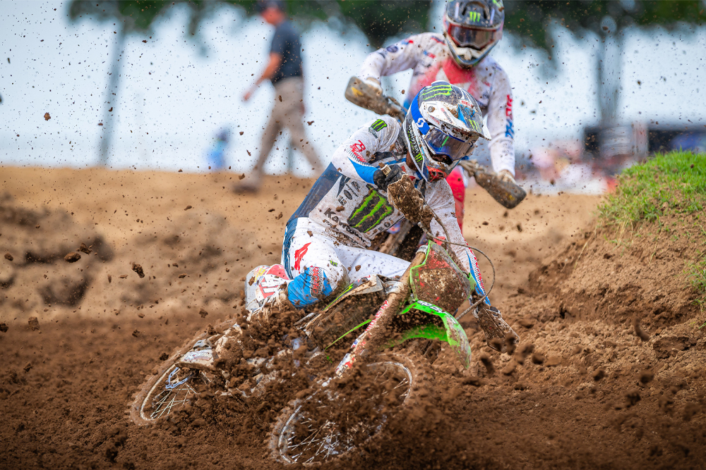 2026-REDBUD-PRO-MOTOCROSS-kitchen