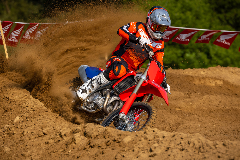 2027 Honda CRF450R action