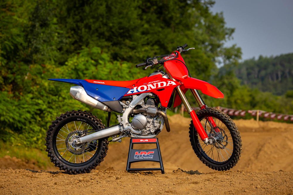 2027 Honda CRF450R right side