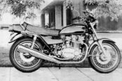 Cycle News Archives Column 1976 Kawasaki KZ750 right side