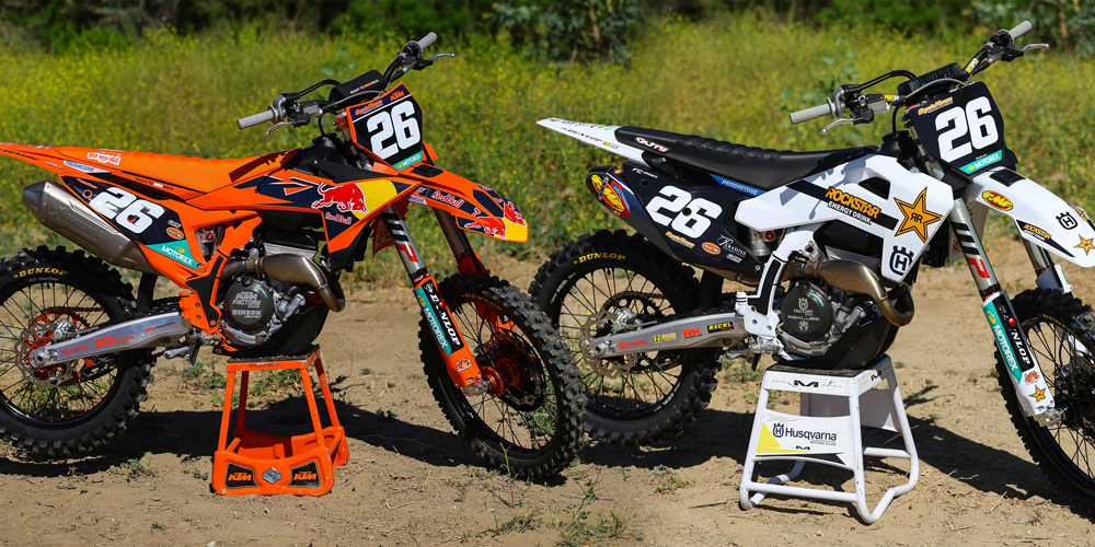 2026 KTM 250 SX-F Factory Edition vs. 2026 Husqvarna FC 250 Factory Edition 2026 KTM 250 SX-F Factory Edition vs. 2026 Husqvarna FC 250 Factory Edition