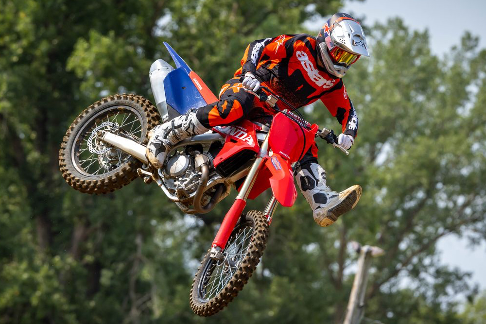 2027-honda-crf450r-first-ride-test-cycle-news