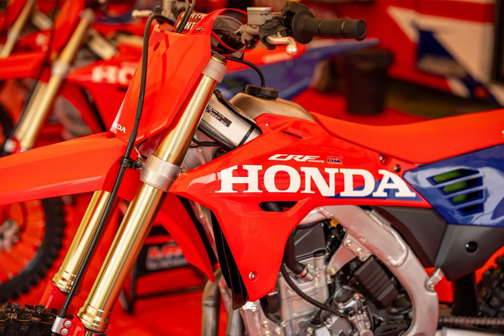 2027-honda-crf450r-first-ride-test-cycle-news