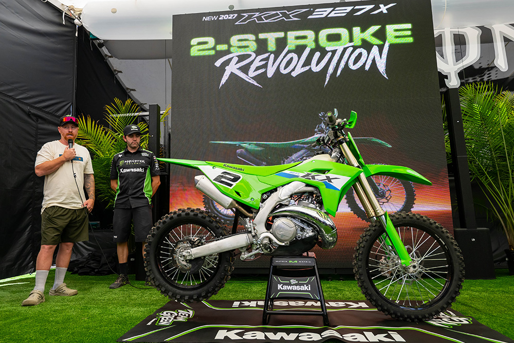 2027-Kawasaki-kx327-reveal-loretta-lynn
