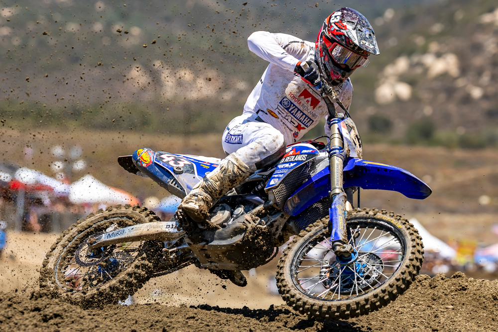 lux-turner-barx-yamaha-cycle-news