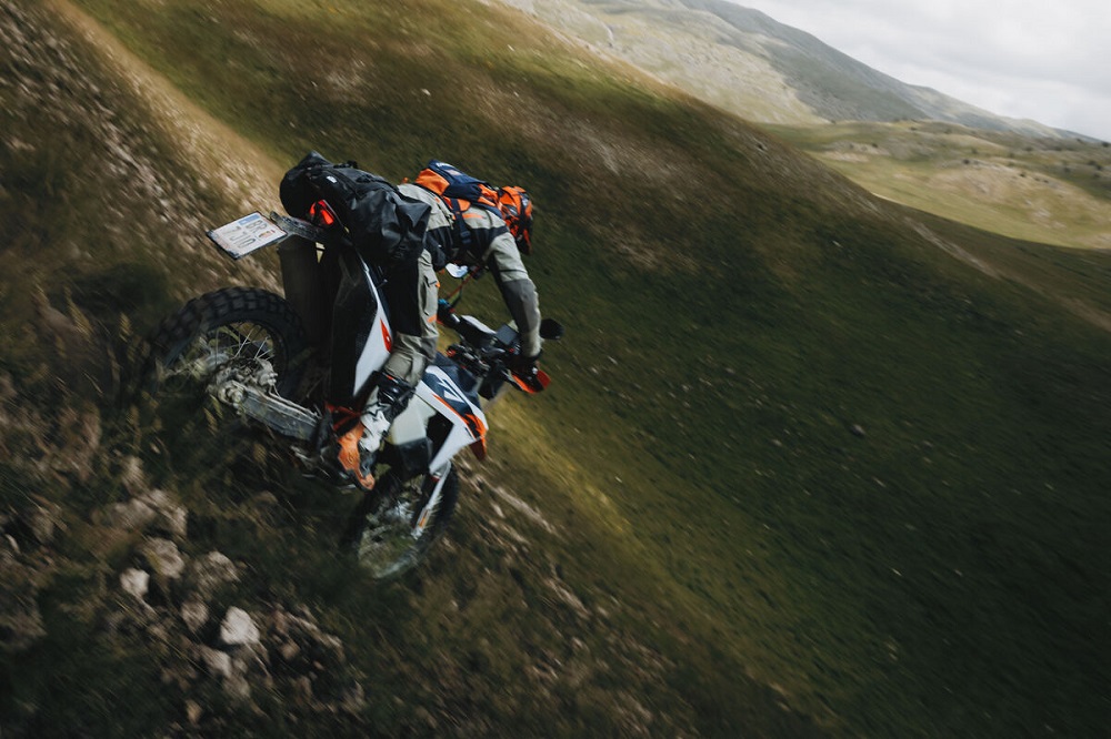 2027 KTM 690 Rally downhill