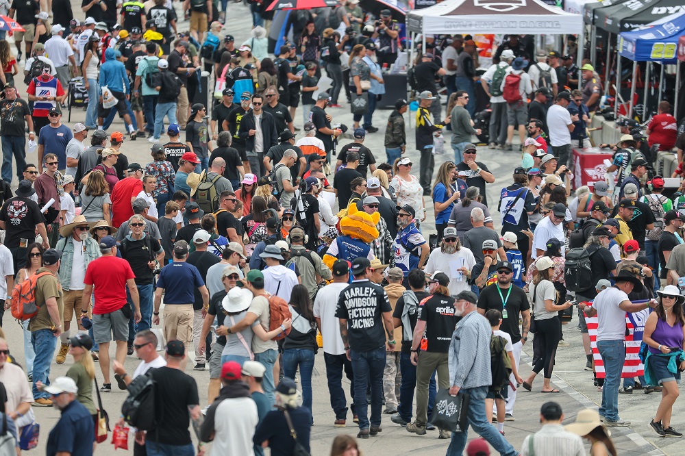 MotoAmerica paddock