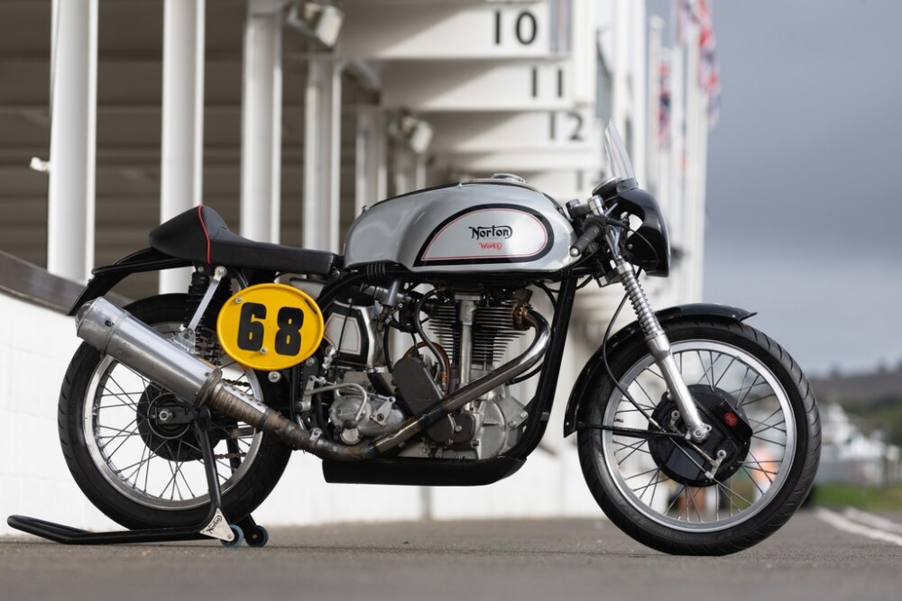 Norton Motorcycles Manx Goodwood Revival