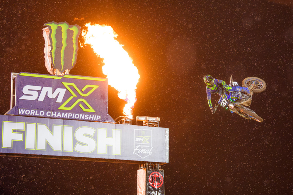 2026-supermotocross-smx-finale-missouri-cycle-news-250-davies