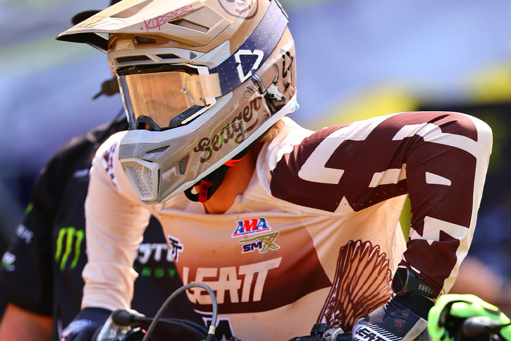 2026-la-supermotocross-playoffs-cycle-news-hill