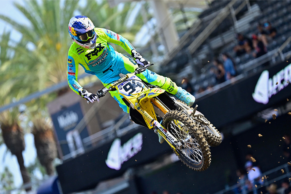 2026-la-supermotocross-playoffs-cycle-news-roczen