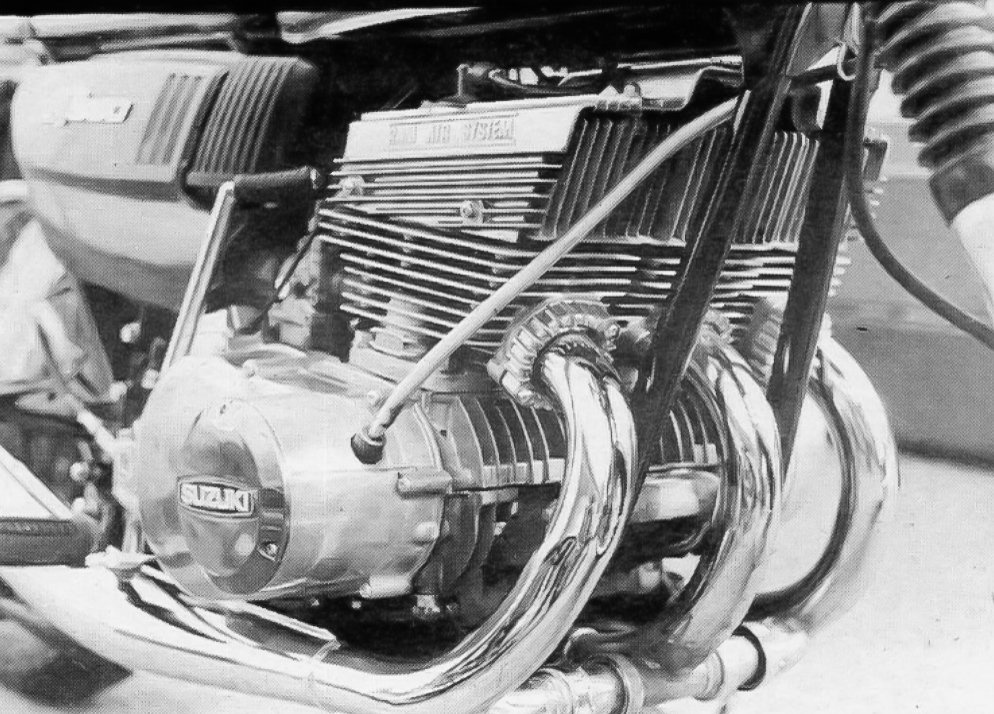 1973 Suzuki GT 550 mufflers