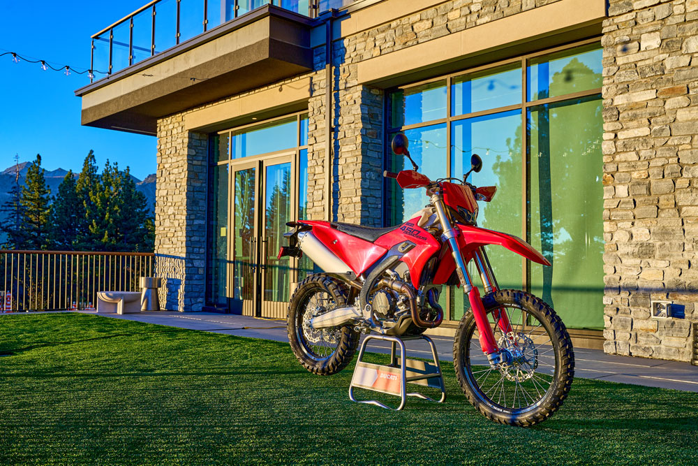 2027 Ducati Desmo450 EDS right side