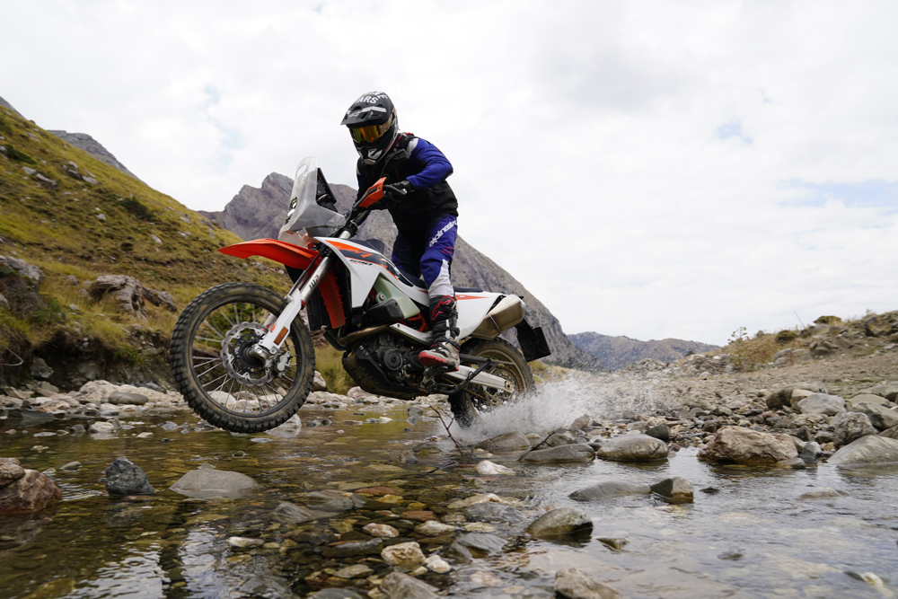 2027 KTM 690 Rally review