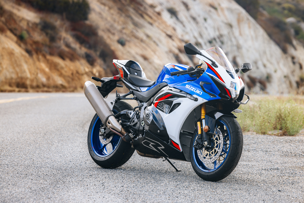 2027 Suzuki GSX-R1000RS left side 2027 Suzuki GSX-R1000RS left side