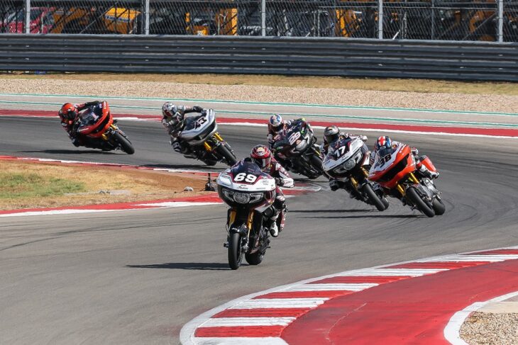 Bagger racing