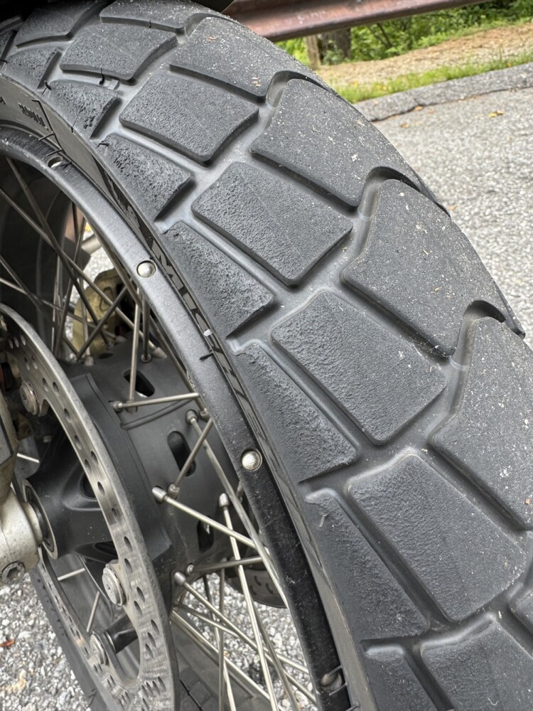 Michelin Anakee Adventure 2 Tires tread
