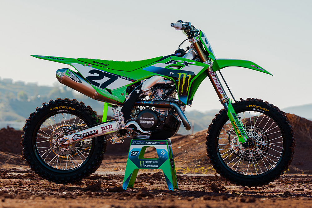 Malcolm-stewart-joins-monster-energy-kawasaki-2027
